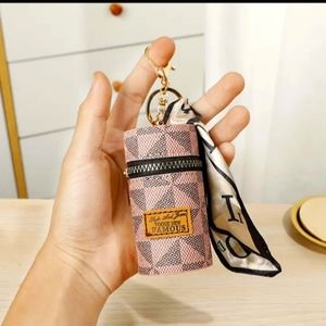 Mini Coin Purse, Leather Storage Zipper Bag, Keychain.